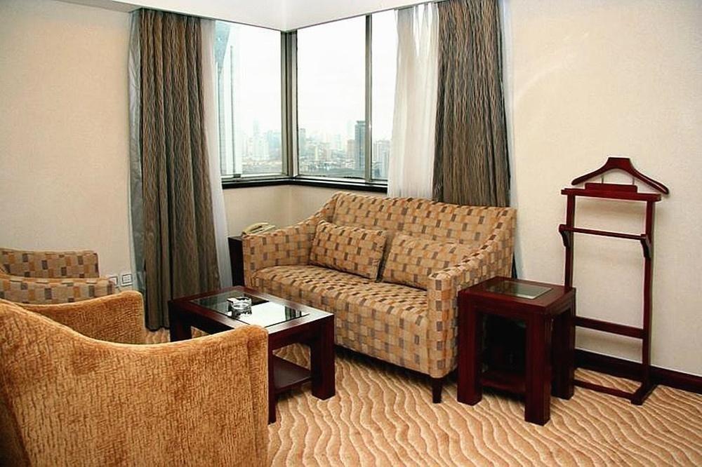 Vienna International Hotel Shanghai Hengshan Road Esterno foto