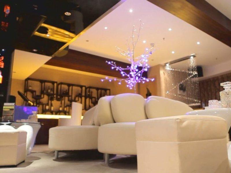 Vienna International Hotel Shanghai Hengshan Road Esterno foto