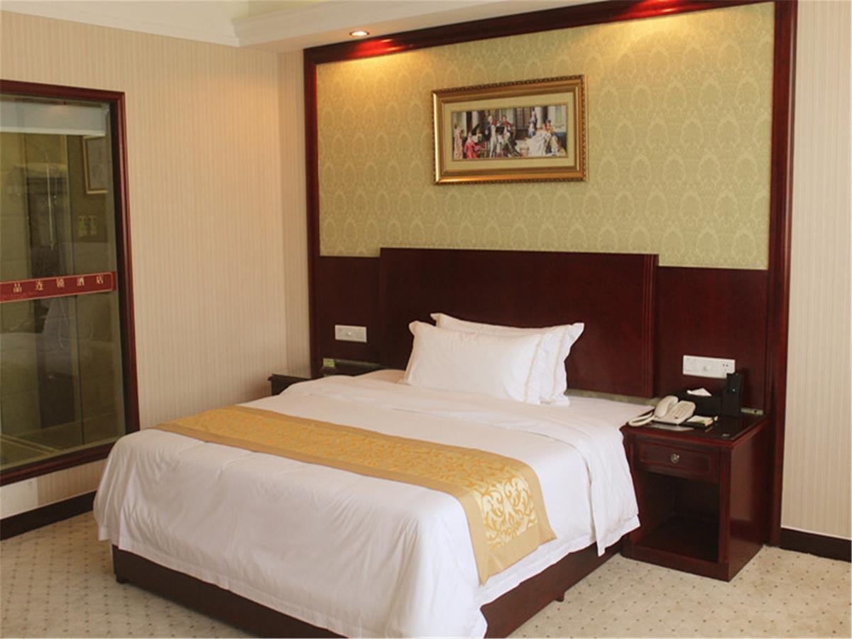 Vienna International Hotel Shanghai Hengshan Road Esterno foto